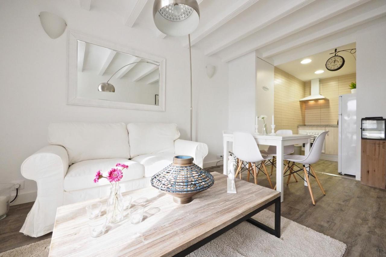 The White Flats Sant Antoni Apartment Barcelona Bagian luar foto