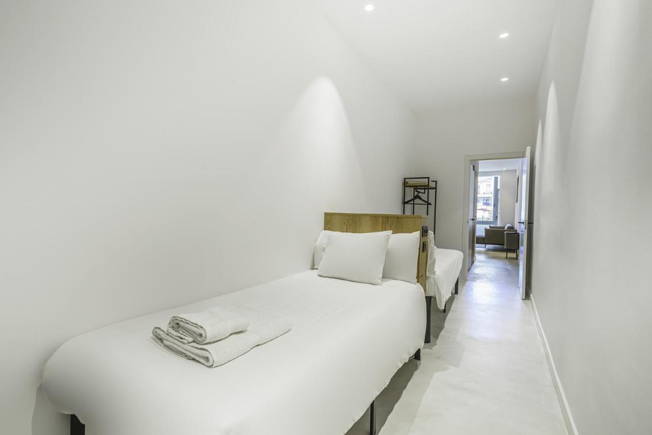 The White Flats Sant Antoni Apartment Barcelona Bagian luar foto