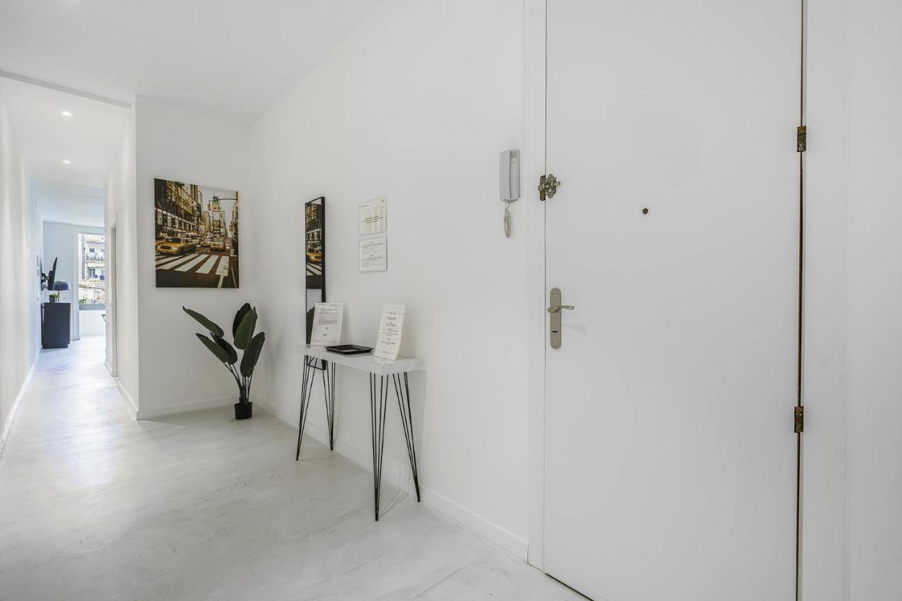 The White Flats Sant Antoni Apartment Barcelona Bagian luar foto