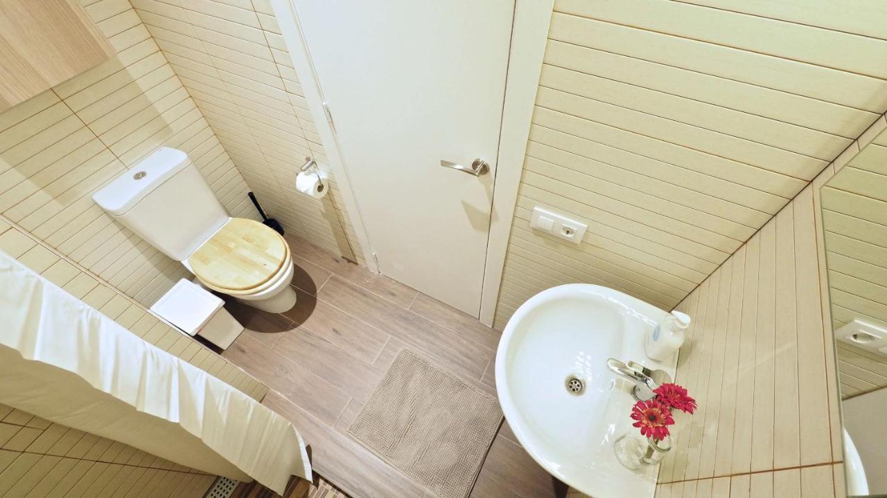 The White Flats Sant Antoni Apartment Barcelona Bagian luar foto